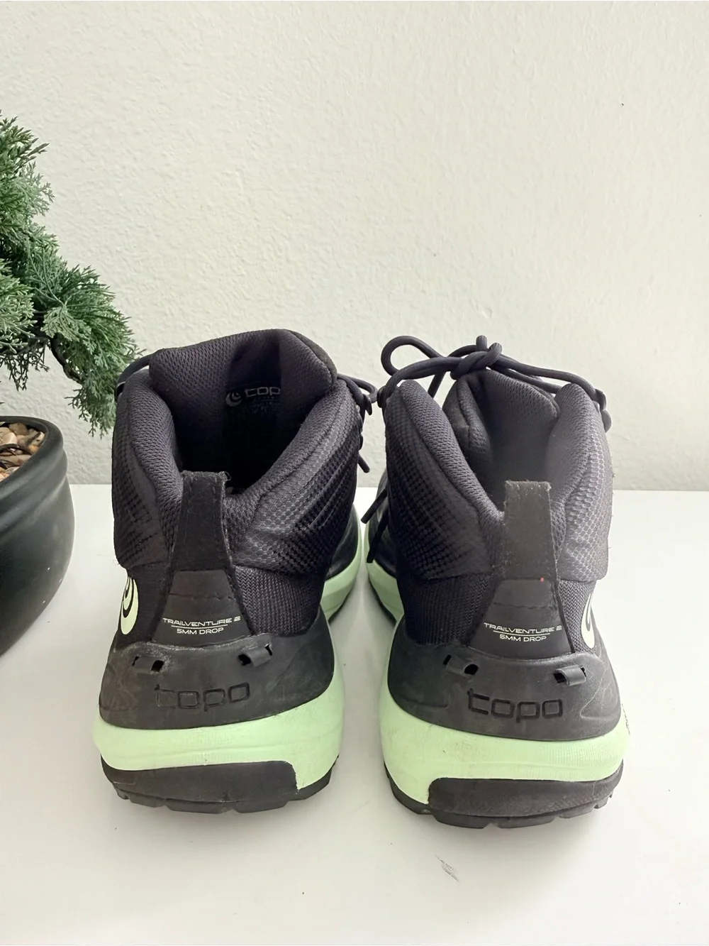 Topo Trailventure 2  Women size 6.5 Black & Lime Mid-Top Trail Running Shoes